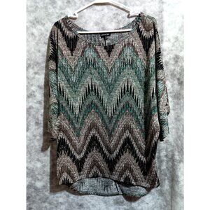 Olivia & Blu top Wmn's Sz 1X green tan black bargello look